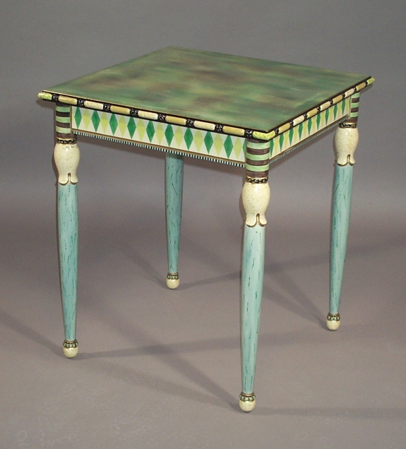 t-at-63-rosewalkerlilybelle1accenttable.jpg