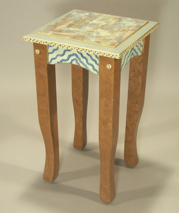 two-a-sqtt21-12-squareteatable21h12blue-caramel.jpg